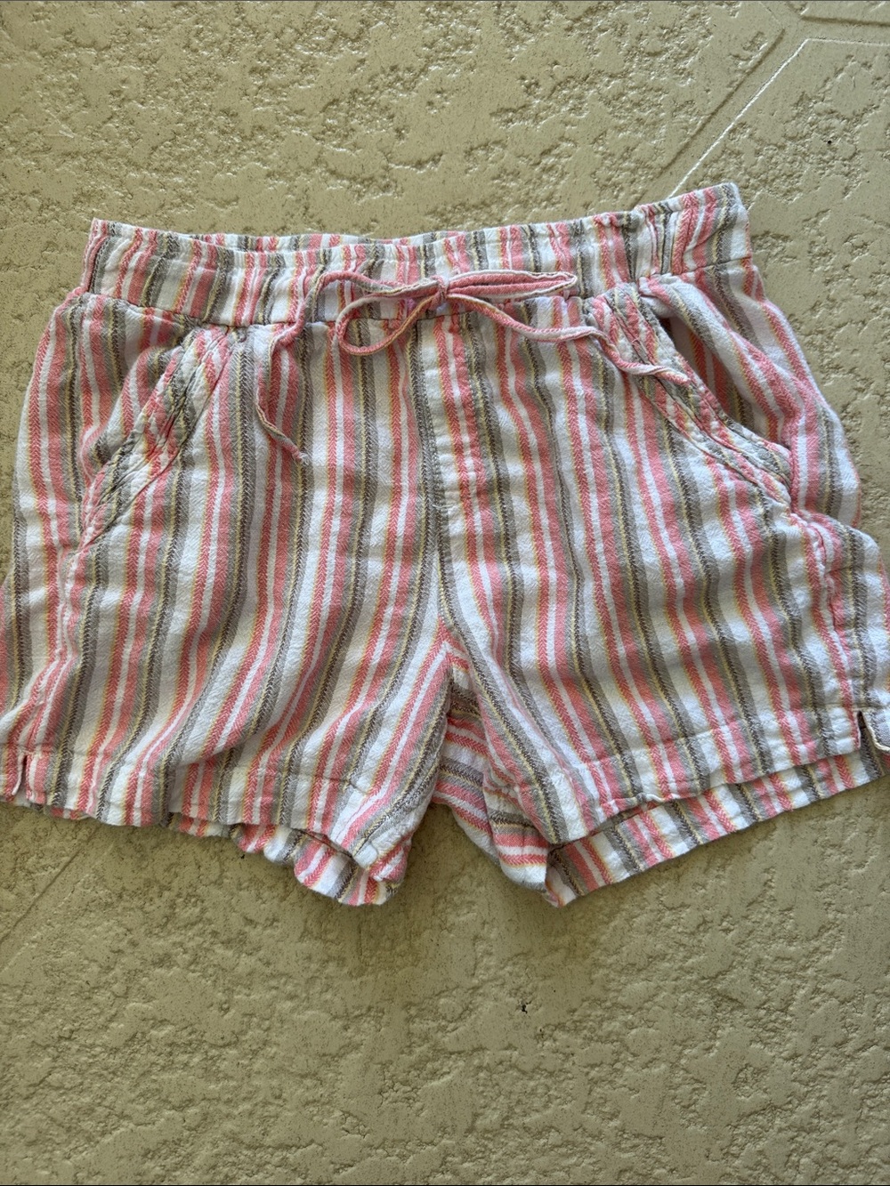 Briggs New York Pink, White & Cream Striped Drawstring Bermudas